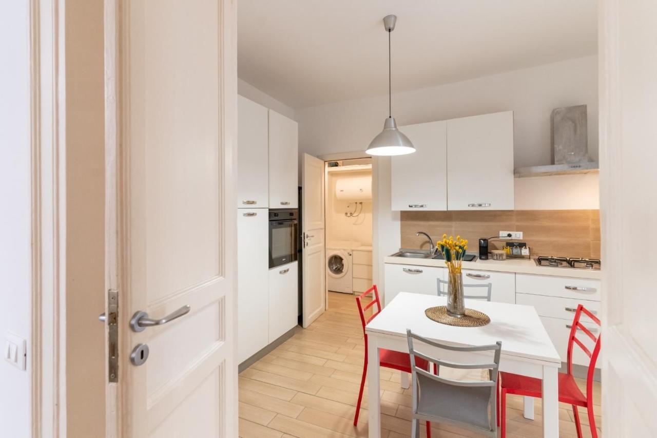 Four Luxury Apartment Palermo Esterno foto